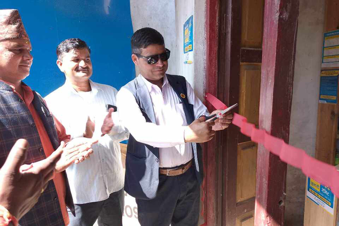 बैतडीको शिबनाथ २ शर्मालीमा कुमारी बैंकको शाखा रहित बैंकिङ सेवा